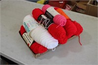 Knitting yarn