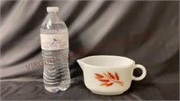 Pyrex Autumn Harvest Wheat Gravy / Sauce Bowl