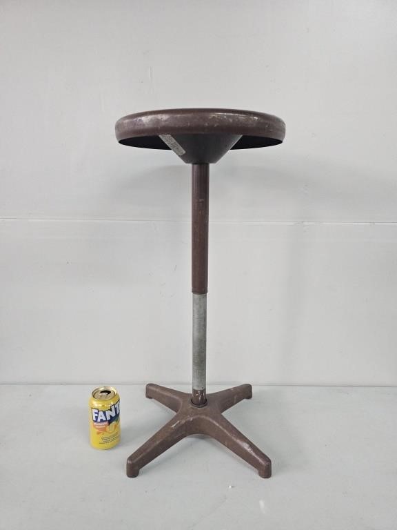 Tabouret ajustable vintage tout en métal Made in