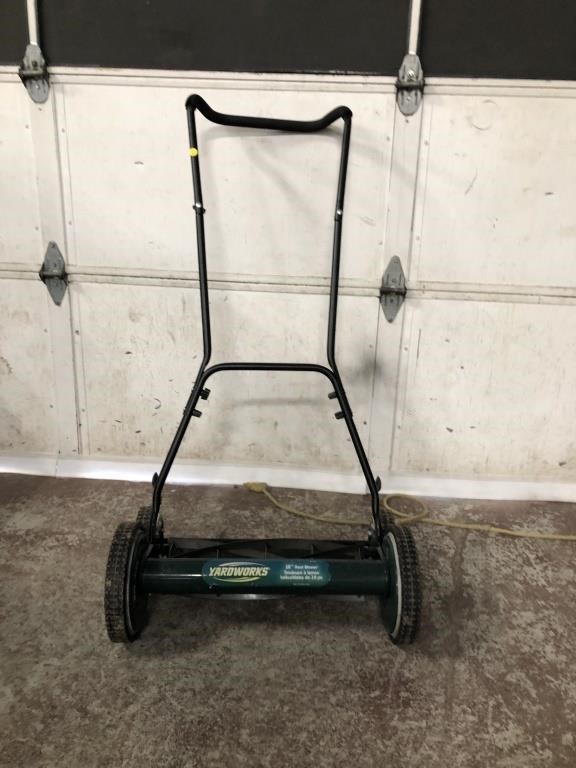 YARDWORKS 18" REEL PUSH MOWER