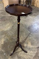 20th Century Cherry Pedestal Stand