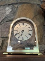 JUNGHANS Germany Quartz clock 
Approx 6 inch