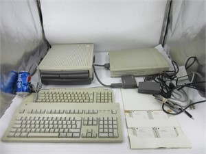 Ordinateur, claviers et accessoires APPLE vintage