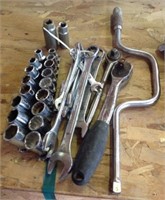 Complete sets mixed brand wrenches/sockets