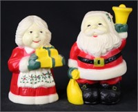 Hard Plastic Santa & Mrs Claus S/P Shakers