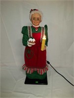 Animated Christmas Mrs. Claus working large