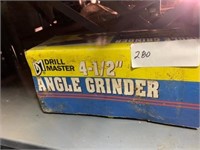 DRILL MASTER 4.5" ANGLE GRINDER