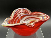 MURANO SWIRL TRIANGLE GLASS BOWL