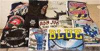 W - MIXED LOT OF GRAPHIC TEES (K26)