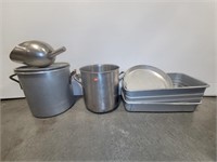 STAINLESS INDUSTRIAL FOOD WARES