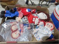 COLLECTION OF RAGGEDY ANN DOLLS