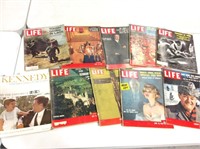 Lot: 10 Life/Look magazines