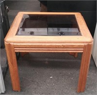 Glass Top End Table Approx 22" x 24" x 20"H