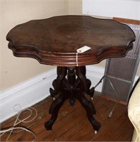 Victorian carved Walnut parlor table
