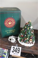 Boyd's Bears Light Up Christmas Tree (Basement)