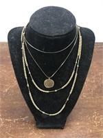 2 Gold Necklaces with Pendant