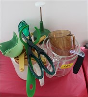 MEASURING CUPS, FOOD CHOPPER AND UTENSILS