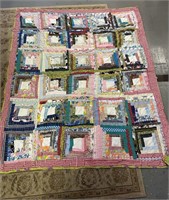 OLD LOG CABIN DESIGN APPROX 7O BY 83 QUILT