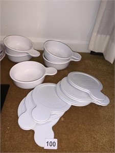 PYREX COVERED SERVING BOWLS