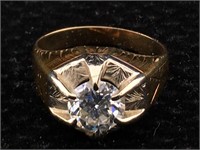 10 K Gold Ring With Cz Gemstone 8 G