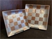 PAIR OF DECORATIVE CHECKERBOARD POTTERY PLATES W/