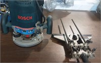 Bosch 3.25 HP Electronic Plunge Router W/ guide