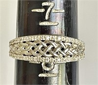 Sterling silver ring with braid design