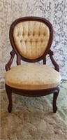 Vintage Victorian Style Ladies Parlor Chair