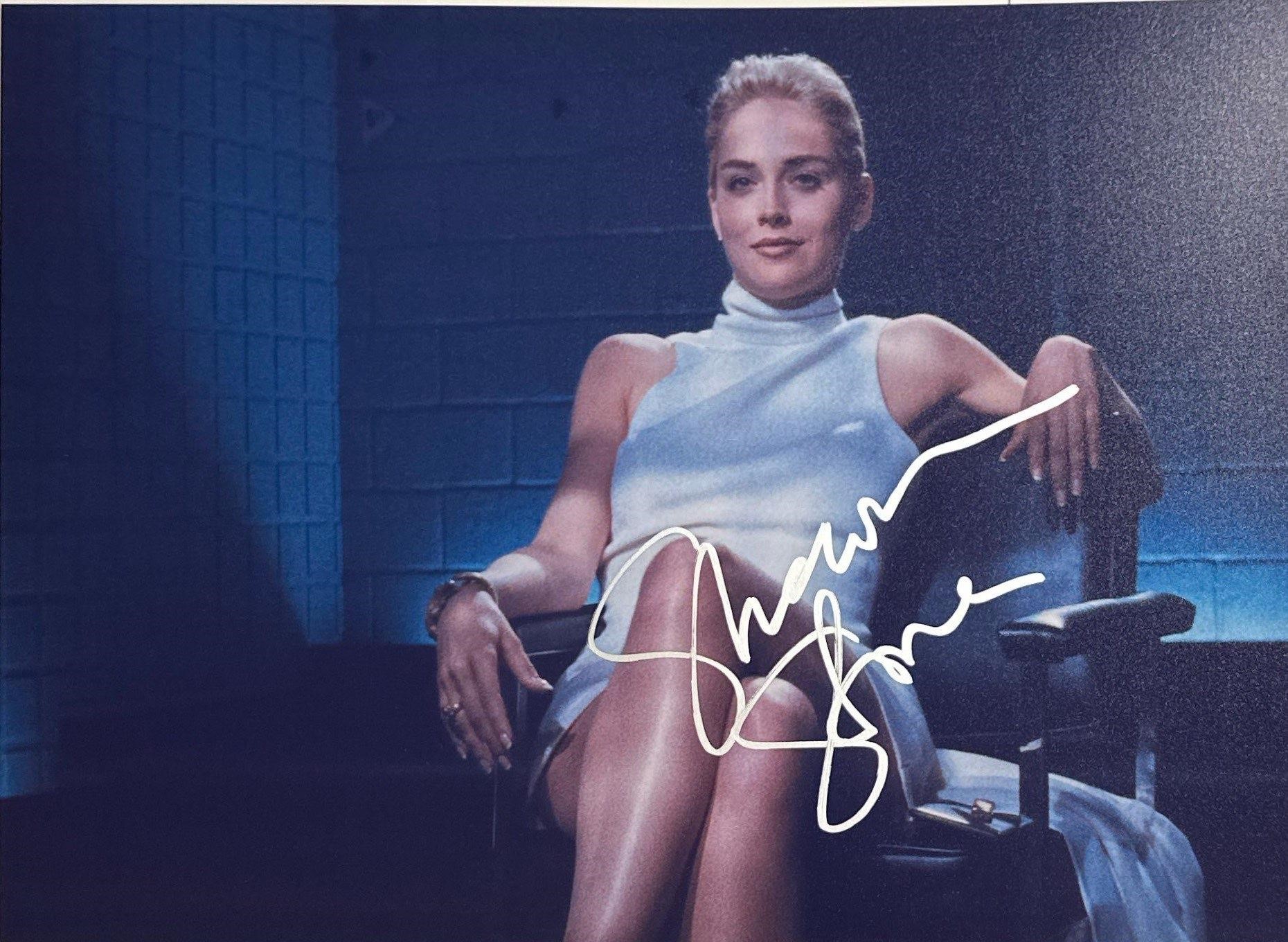 Autograph COA Basic Instinct Photo