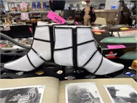 BLACK & WHITE MOD BOOTS MONROVIA SZ 8M