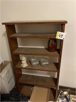 Shelf & contents