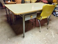 Craft/work table & chair