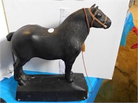 HORSE FIGURE