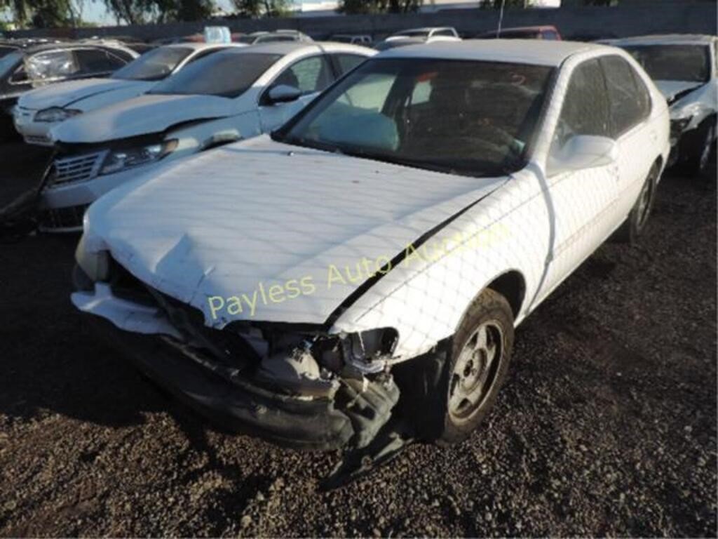 1998 Nissan Altima 1N4DL01D3WC175205 White