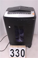 Office Max Paper Shredder (Works)