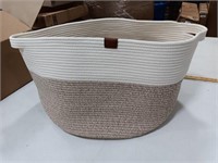 Gocan Large Basket. 22x22x14