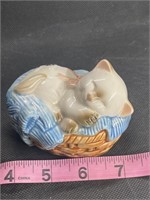 VTG 1983 Avon Cat Potpourri Ceramic