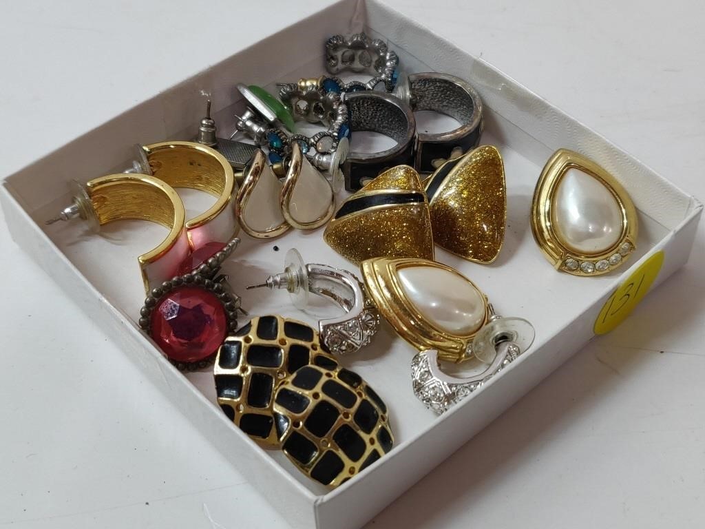 10 Sets of Vintage Earrings