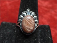 Sterling silver ring. W/ stone. Size 10.5.