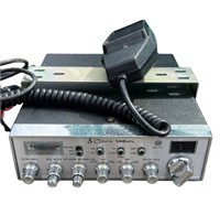 Cobra CB radio with walkie-talkie and speaker