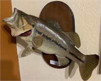 Largemouth Bass Trophy on Plaque