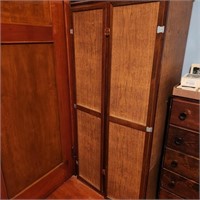 Vintage Wardrobe Pressed zboard