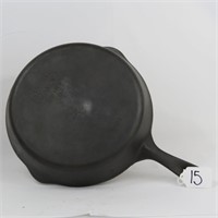 WAGNER WARE SIDNEY -O- #8 CAST IRON SKILLET