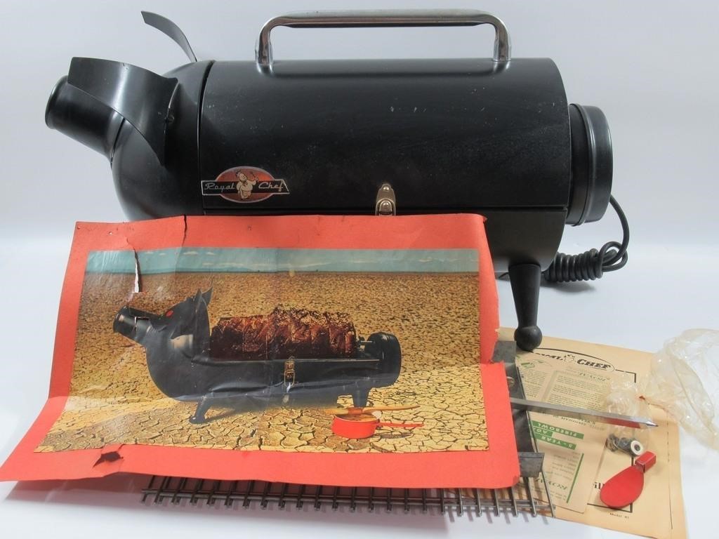 Royal Chef Little Pig Smoker & Grill  c.1950-1960s