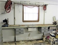 Massive Metal Work Bench