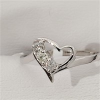 $1000 10K  3 Diamond(0.08ct) Ring