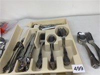 ROGERS STAINLESS FLATWARE SERVICE FOR 8 PLUS