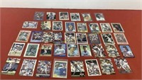 (40) Different Robin Yount cards