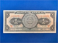 Circa 1961 Bank of Mexico I Peso Bank Note