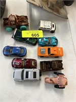 LOT OF 10 HOT WHEELS OR SIMILAR CARS